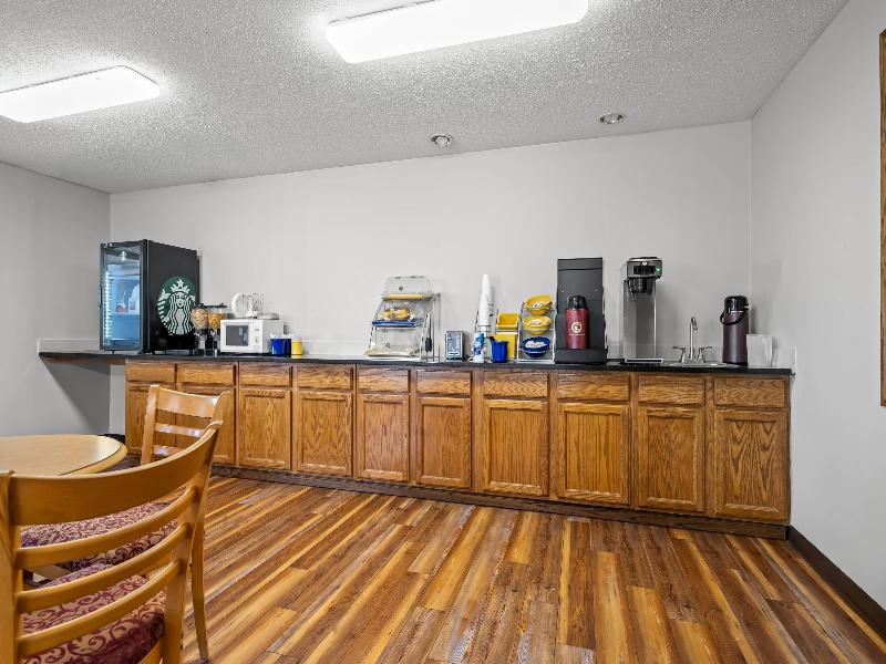 Econo Lodge El Paso, Il