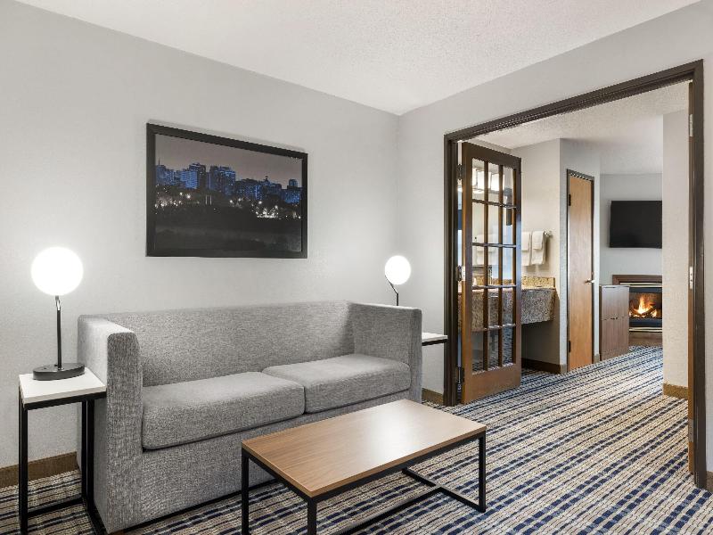 AmericInn by Wyndham Bismarck image
