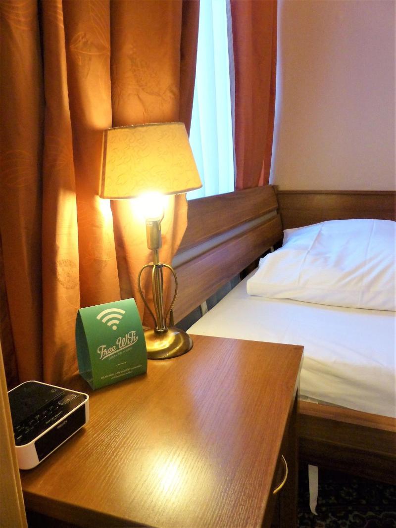 Savoy Hotel-Pension image
