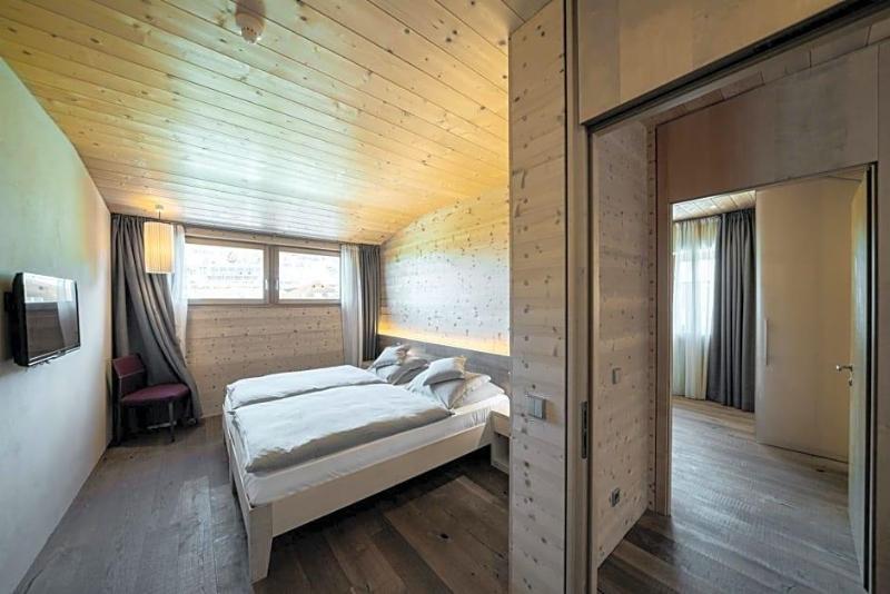 Seiser Alm Urthaler image