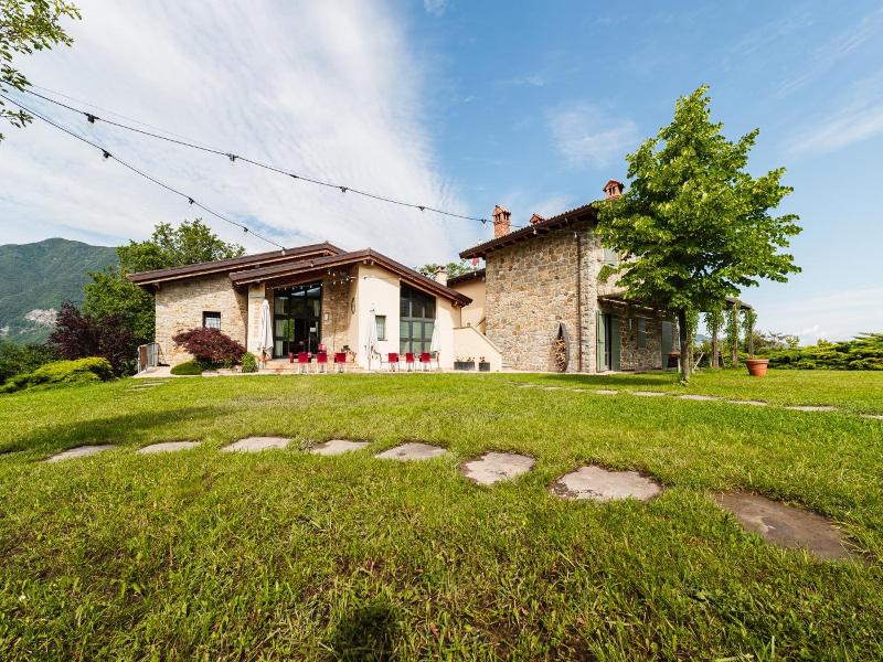 Borgo Pianello image