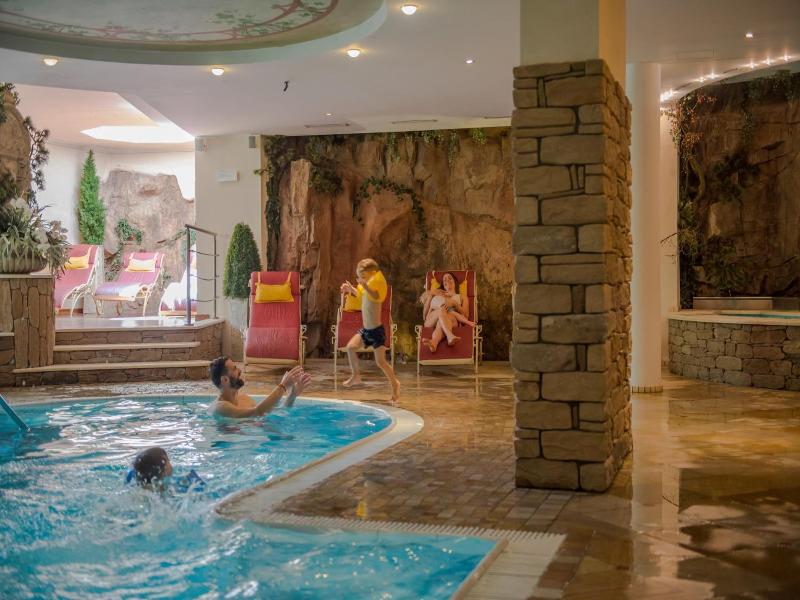Dolce Casa Family Resort & Spa image