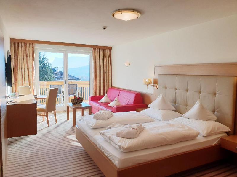 Ruster Resort image