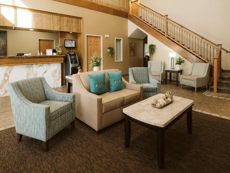 Expressway Suites image