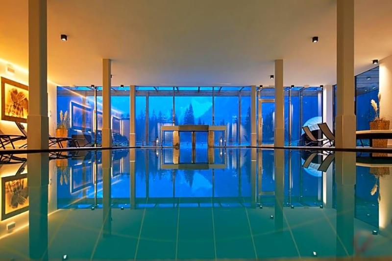 Hotels Dolomitenhof & Chalet Alte Post image