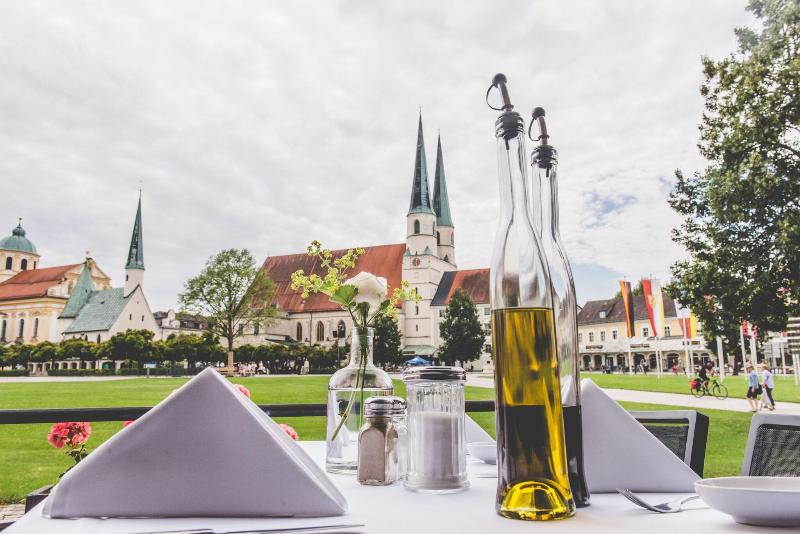Hotel Münchner Hof  image