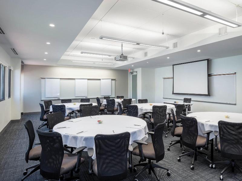Four Points by Sheraton Norwood image