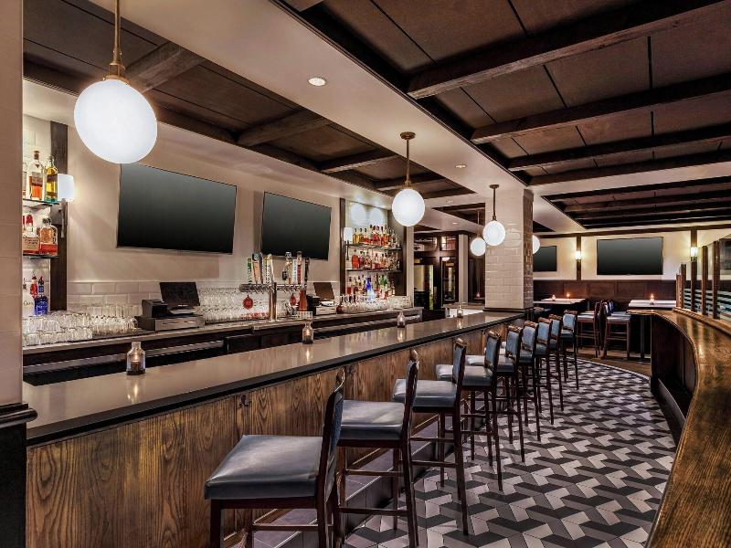 Four Points by Sheraton Norwood image