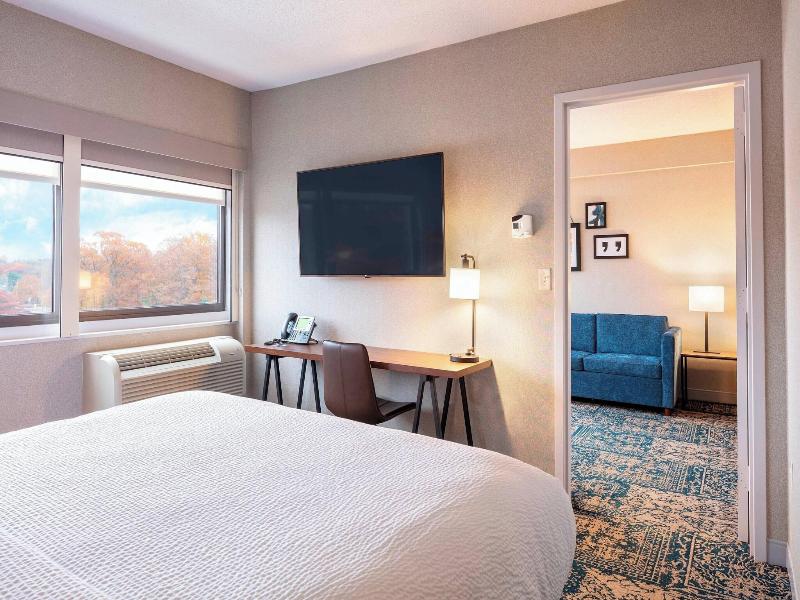 Four Points by Sheraton Norwood image