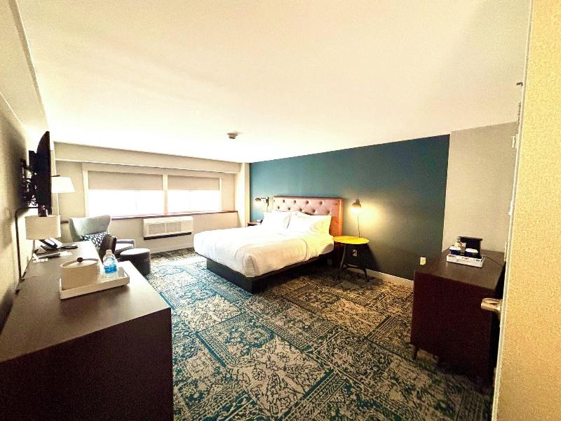 Four Points by Sheraton Norwood image