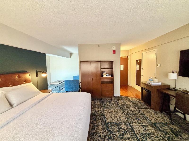 Four Points by Sheraton Norwood image