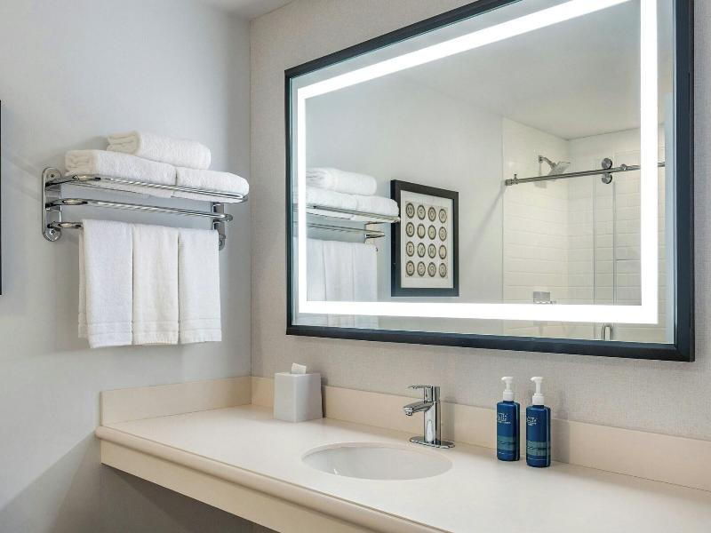 Four Points by Sheraton Norwood image
