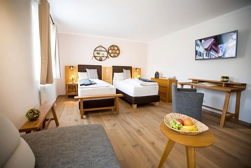 Hotel Moserwirt image