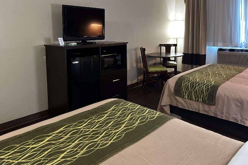 Quality Inn Goodland I-70 image
