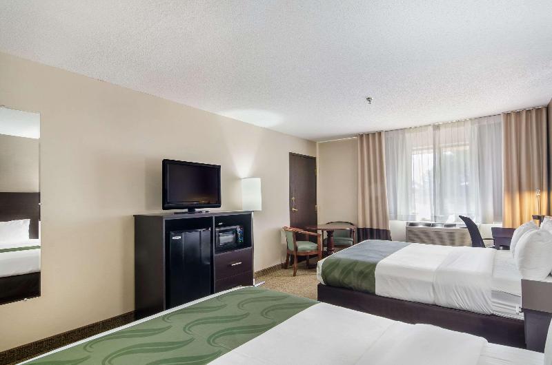 Quality Inn Goodland I-70 image