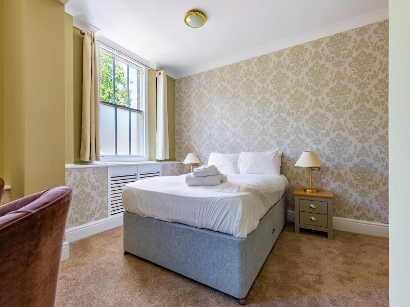 Woodlands Manor image