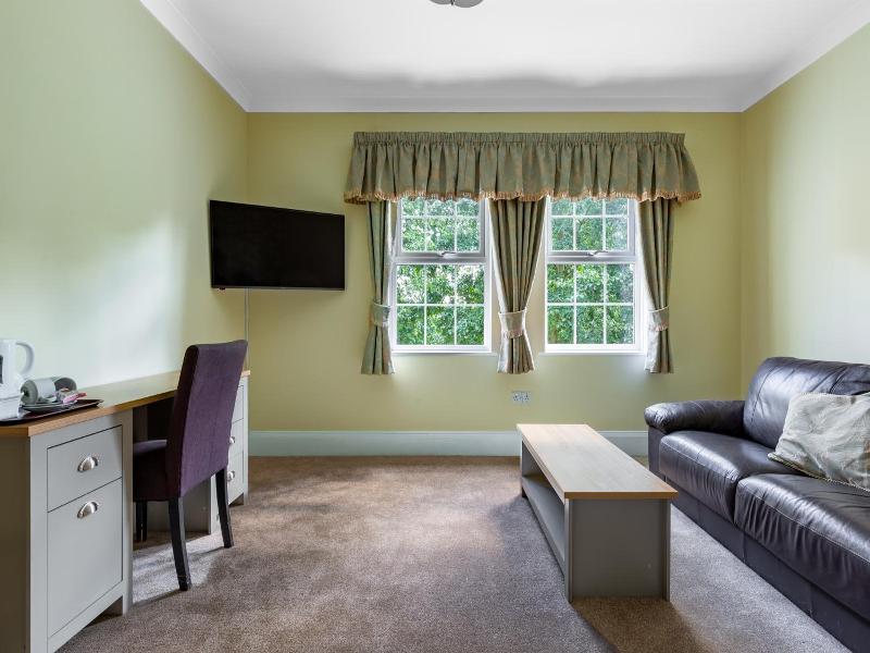 Woodlands Manor image