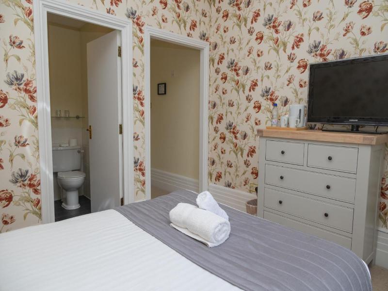 Woodlands Manor image
