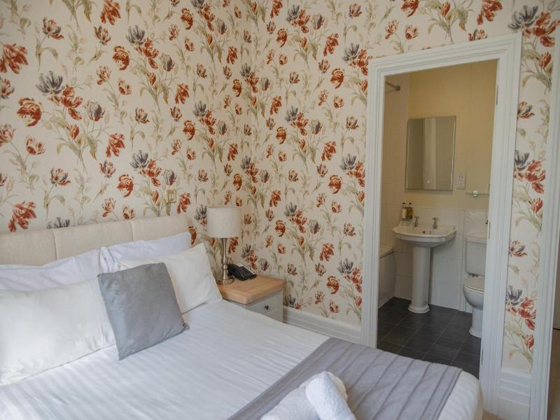 Woodlands Manor image