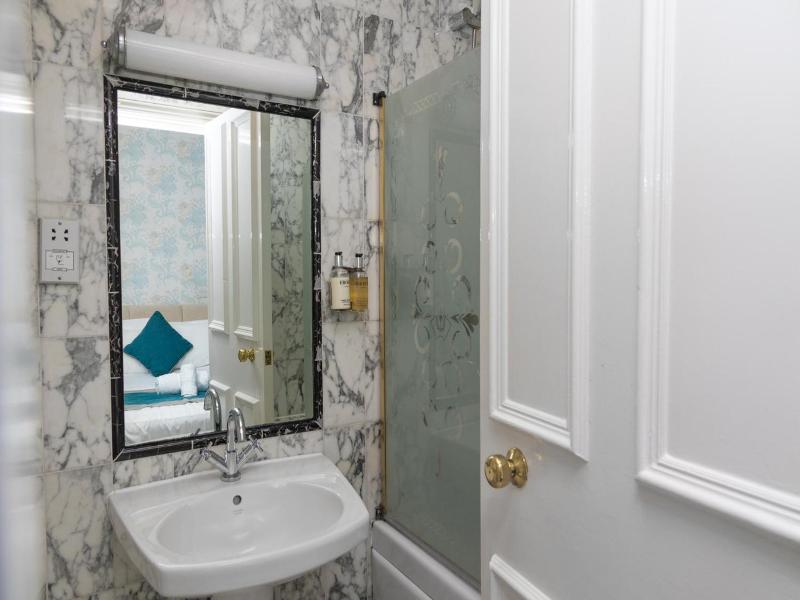 Woodlands Manor image