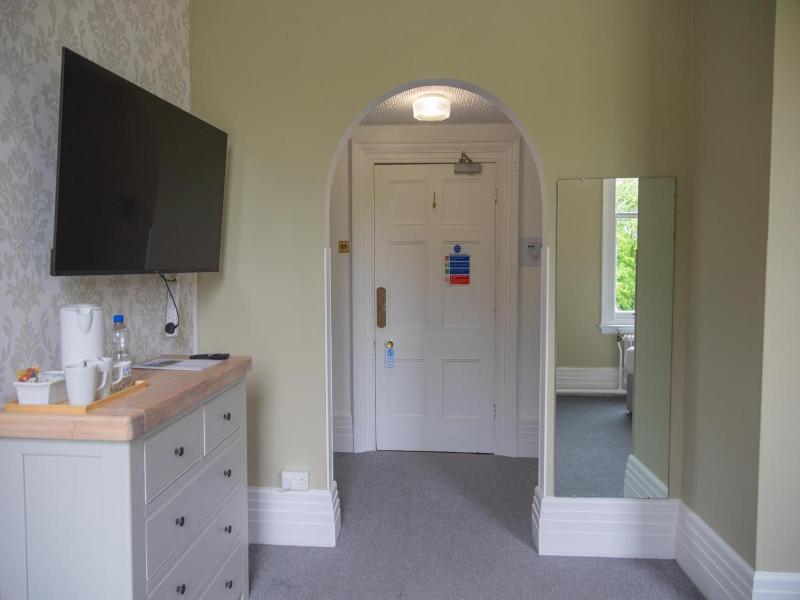 Woodlands Manor image