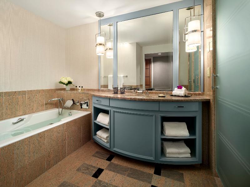 Mandarin Oriental Boston image