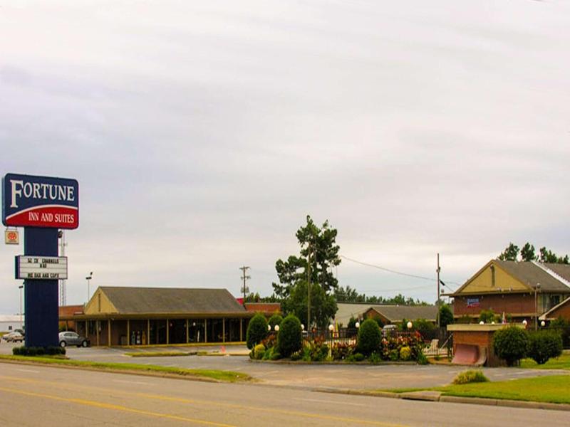 Fortune Inn & Suites