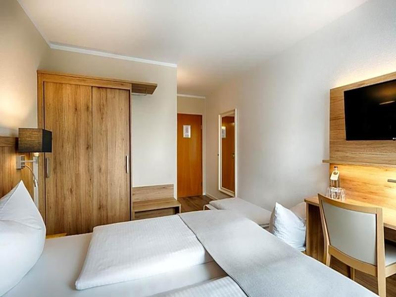 Businesshotel Berlin image