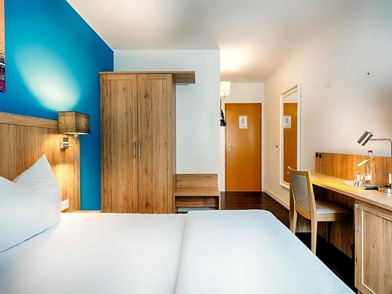 Businesshotel Berlin image