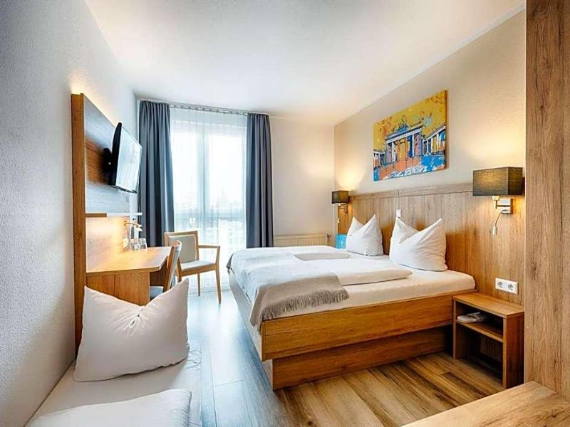 Businesshotel Berlin image