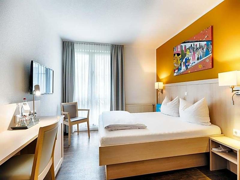 Businesshotel Berlin image