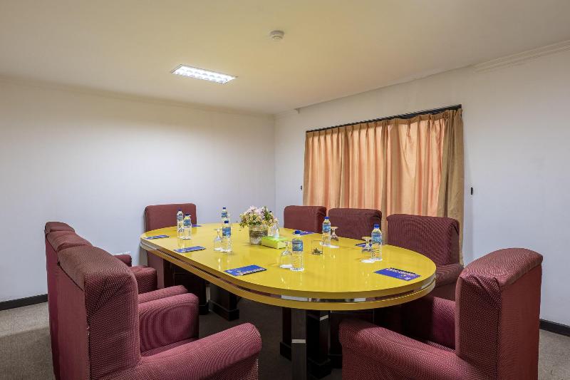 Jimbarwana Hotel image