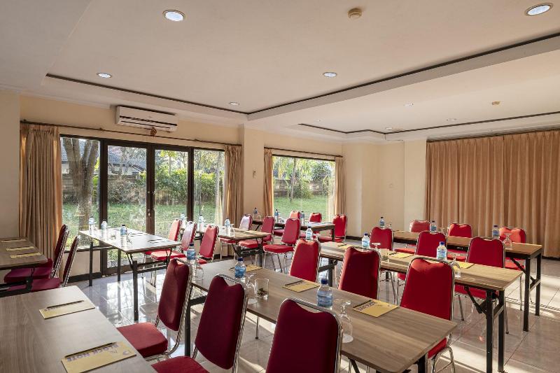 Jimbarwana Hotel image