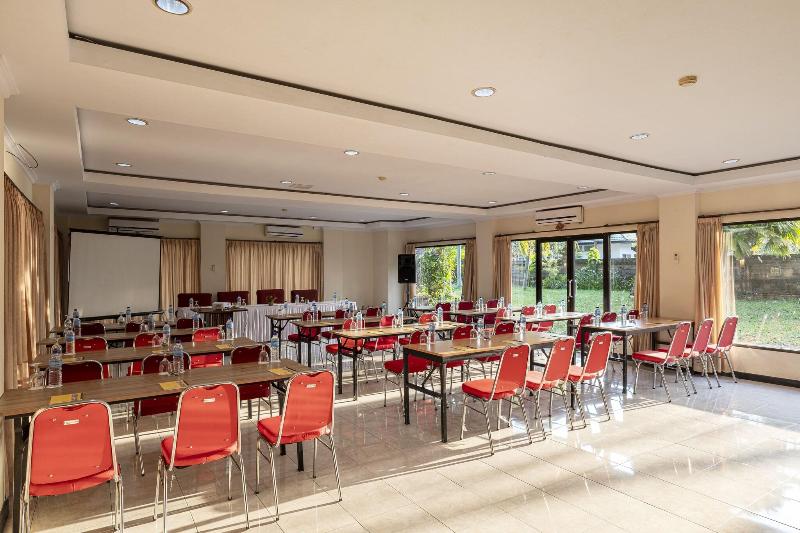 Jimbarwana Hotel image