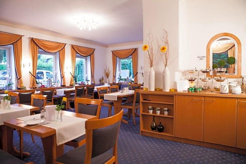 Hotel H3 image