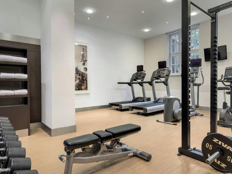 Courtyard by Marriott Bremen image
