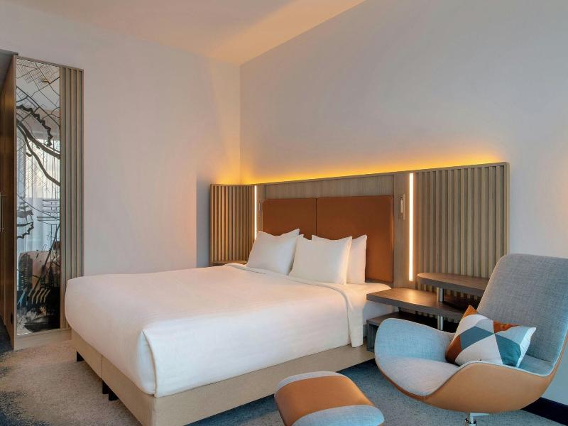 Courtyard by Marriott Bremen image