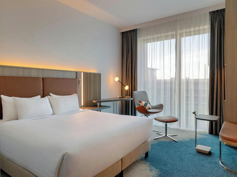 Courtyard by Marriott Bremen image