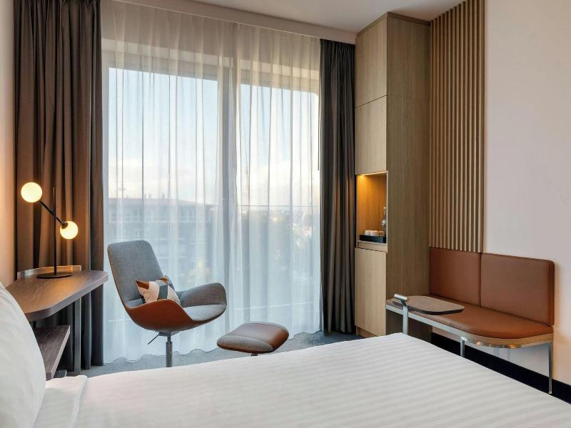 Courtyard by Marriott Bremen image
