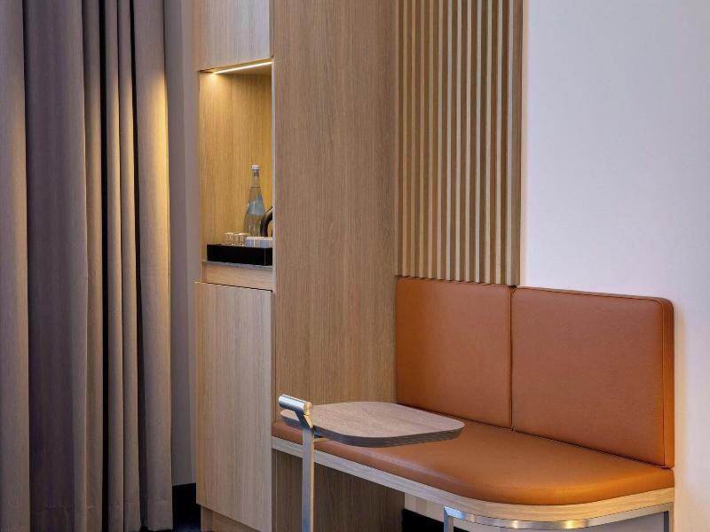 Courtyard by Marriott Bremen image