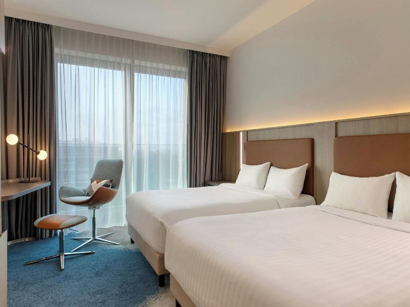 Courtyard by Marriott Bremen image