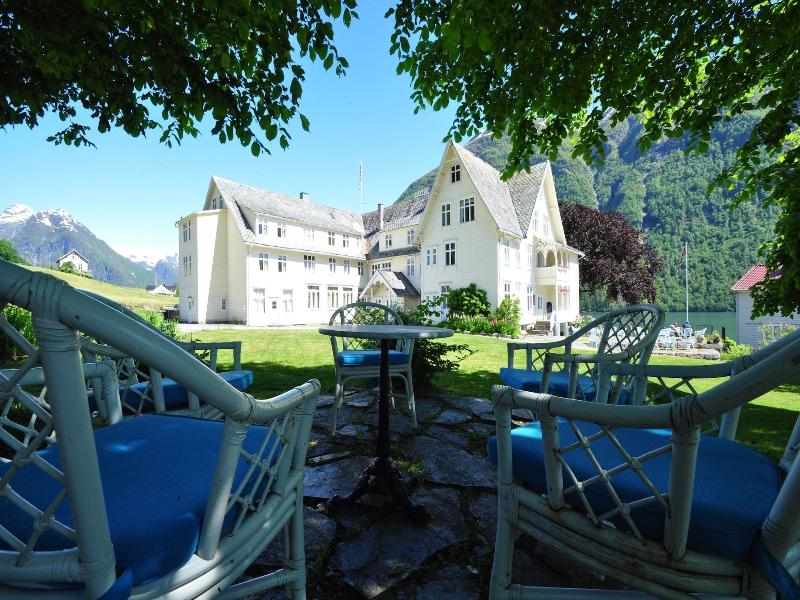 Mundal Fjordhotel — photo 3
