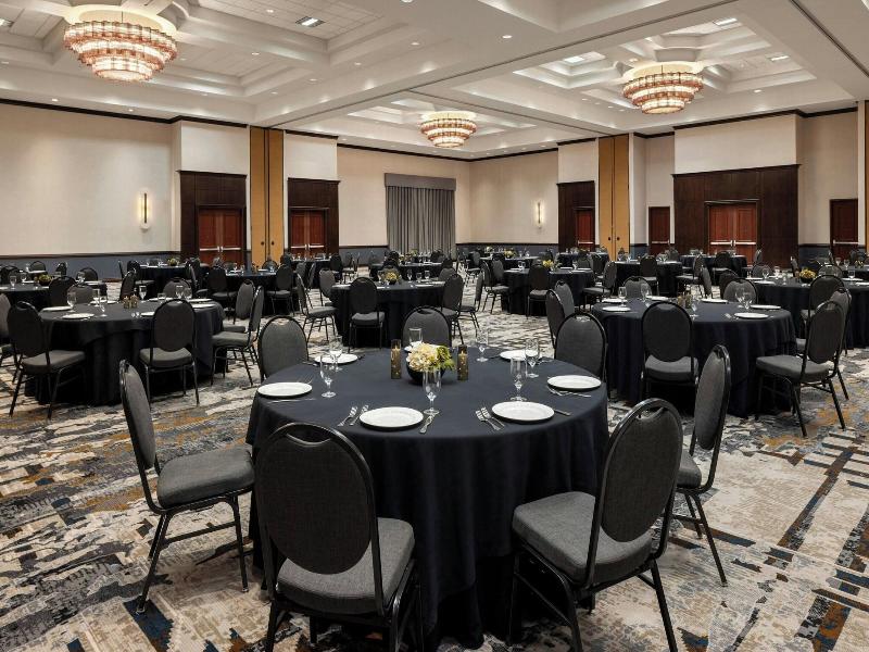 Bloomington-Normal Marriott Hotel & Conference Cen — photo 88