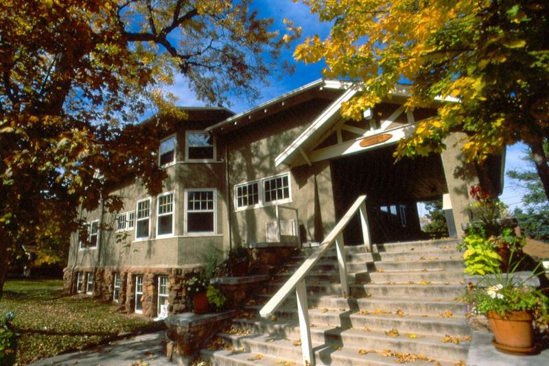 Colorado Chautauqua Cottages image