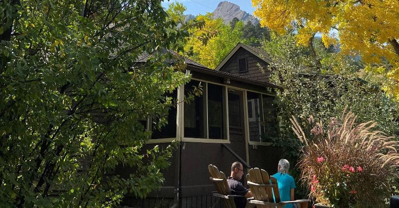 Colorado Chautauqua Cottages image