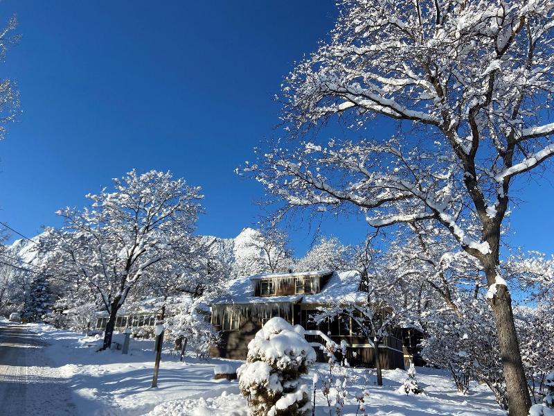 Colorado Chautauqua Cottages image