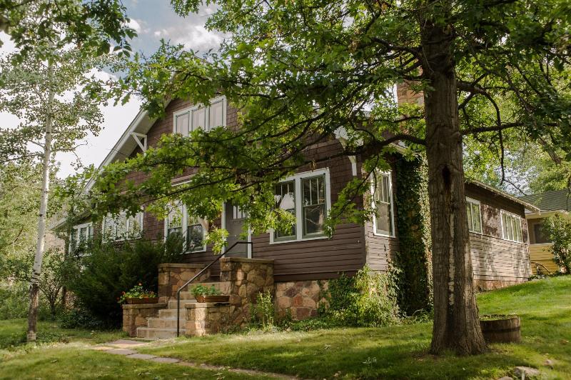 Colorado Chautauqua Cottages image