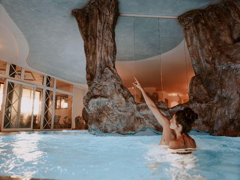 Hotel Bergschlössl image