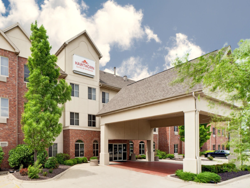Hawthorn Suites By Wyndham Bloomington