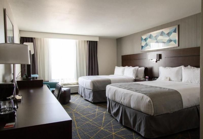 Holiday Inn Victorville image